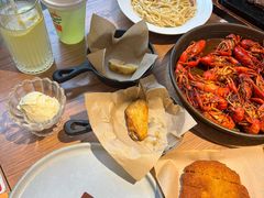 -必胜客(阿罗海店)