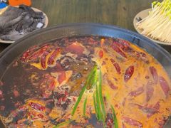 -黄潇洒老火锅(九眼桥宏济巷店)