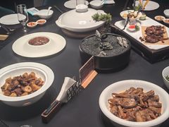 -忆江南·临江鱼馆