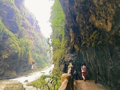 -马岭河峡谷风景区