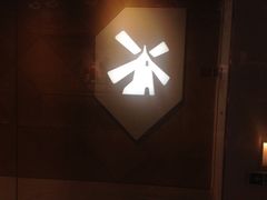 -hotwind热风(世纪东方广场店)