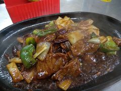 -明记烧鱼美味店