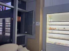 -视野联行眼镜·蔡司·控优点授权(长白万象汇店)