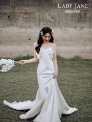 -Lady  Jane高端婚纱礼服馆