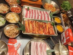 -韩宫宴烤肉·黑毛和牛·料理(金鹰店)