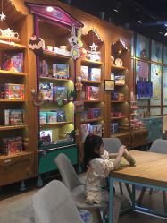 -Harry's Kitchen哈里小屋(上海大悦城店)