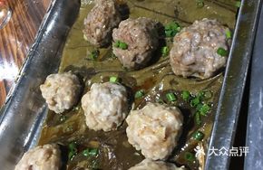 Special Steamed Double Meatballs