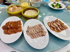 -鸿运楼烤鸭店(天桥店)