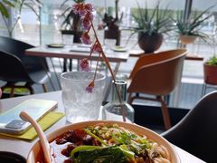 焖肉小锅米线-半山腰·云南菜(侨福芳草地店)