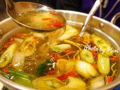 -月亮房·白斩鸡(娄山关路店)