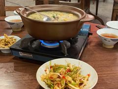 -新李记 · 口味菜馆(南郊公园店)