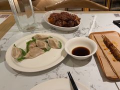 -关东小磨东北菜(漕河泾印象城店)