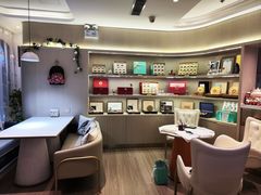 -燕庭·纯燕窝·甜品下午茶(南京西路店)