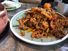 -三人行骨头王火锅(长寿店)