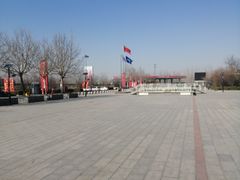 -藁城北服务区-停车场