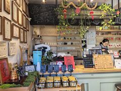 -唐咖精品咖啡(大理古城手冲店)