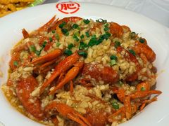 -肥肥虾庄·金牌油焖大虾(汉口城市广场店)