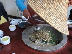 -姚记抚仙湖石锅鱼庄