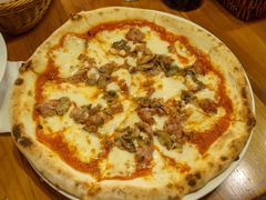 香肠蘑菇披萨-La Tavernetta(Bar à Vin)(乌鲁木齐路店)