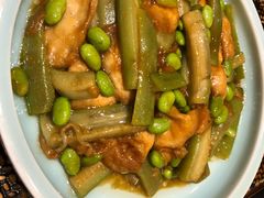 青豆丝瓜烧面筋-北平盛世·新京菜·北京烤鸭(劲松·双井店)