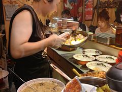 -老龙亭拉面店