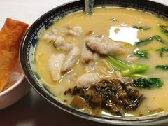 -明呈黄鱼面馆(斜土路店)