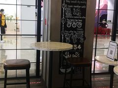 -星巴克(杭州西湖银泰1F店)