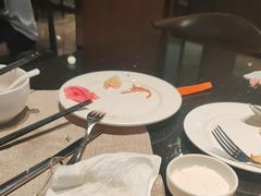 -东方红海鲜百汇(国际大厦店)