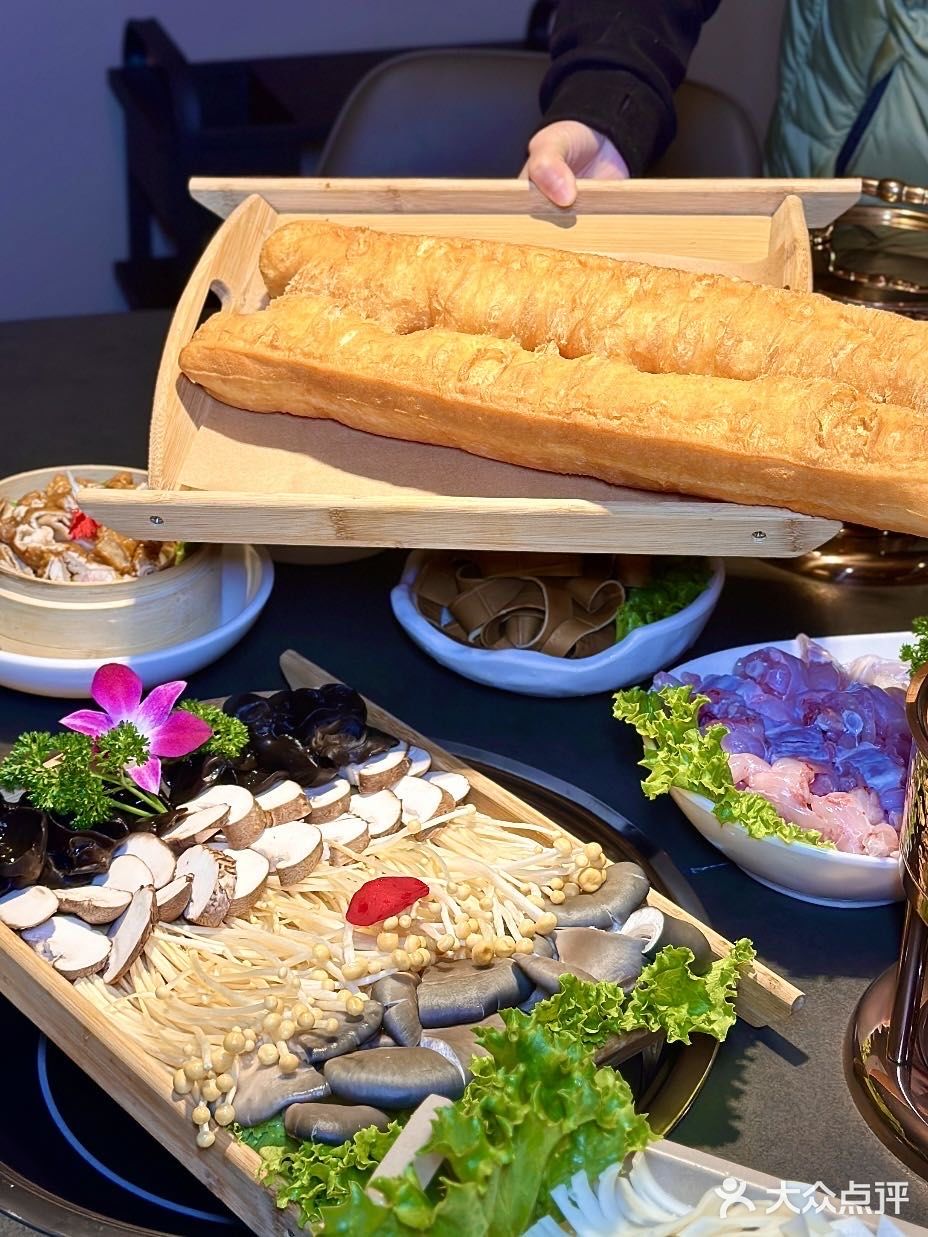 确实是西安zui适合宴客的火锅~