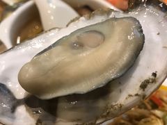 -华邑酒店·鲜艳全日自助餐厅