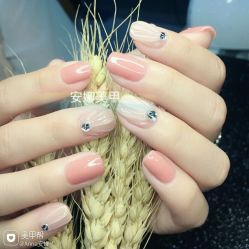 -Halo美甲美睫