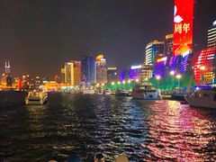-北外滩百艇汇游艇俱乐部