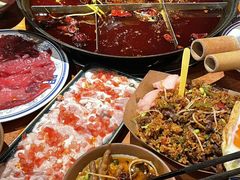 -周小明火锅(黑金冠社区店)