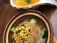 -有红鸡毛店·川菜(建设路店)