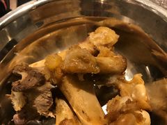 -亿诣蝎府炸酱面羊蝎子火锅(酷车小镇店)