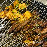 折耳根脑袋闭眼冲这家贵阳铁签烤肉