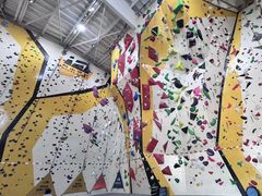 -问山MountQuest攀岩馆