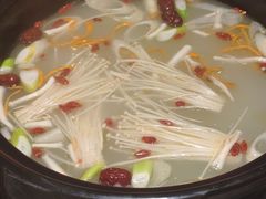 -牛小嫩串串火锅(老国贸总店)