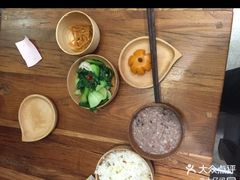 米饭套餐-一两饭川味素食餐厅