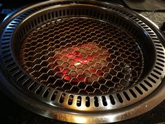 -炙忧烤肉屋(中国铁建广场店)