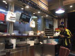 -银记肠粉店(新港西路店)