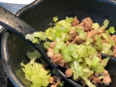 -左庭右院鲜牛肉火锅(浦江欢乐颂店)
