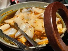 羊毛工镇凉皮-丝路金桃·新疆菜(徐汇店)