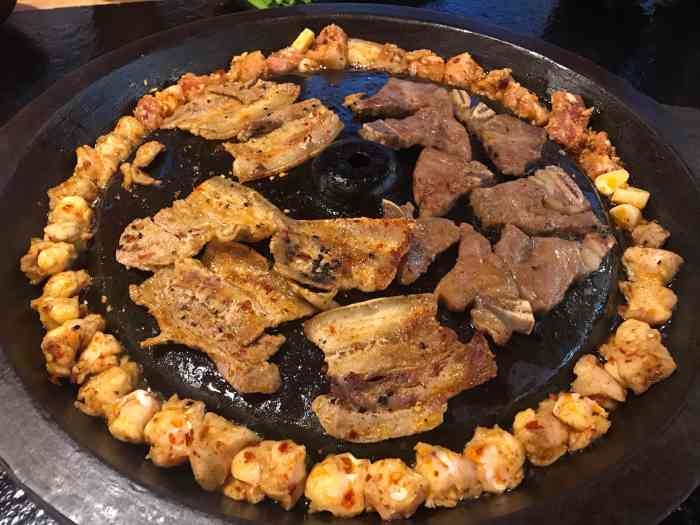 大表姐汉源铁盘烤肉(牛市口店)