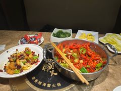 -七欣天香辣蟹火锅(上海银亿滨江店)