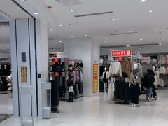 -万达广场(南昌红谷滩店)