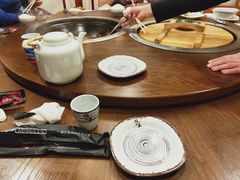 -万里闯关东铁锅炖菜馆(高新旗舰店)