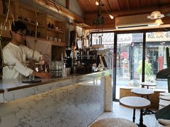 用餐区-METAL HANDS(五道营店)