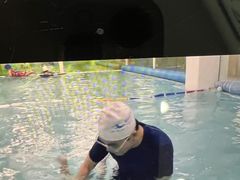 -乐游宝宝亲子游泳(徐汇中心)