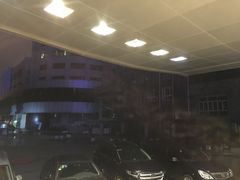 -虹桥天地-停车场